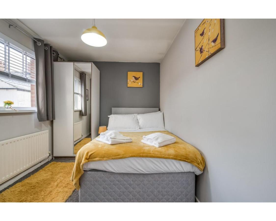 Central Belfast Apartments Ravenhill מראה חיצוני תמונה
